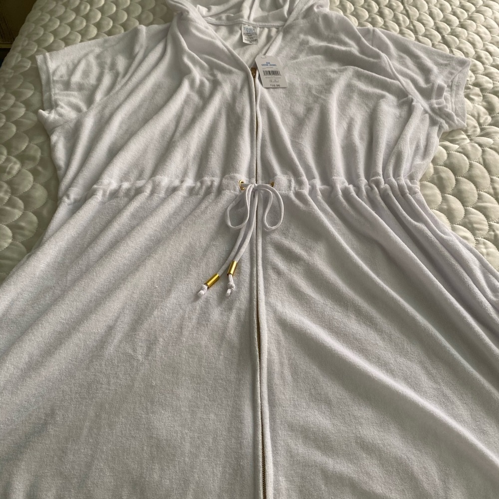 Swimsuit Cover Up/robe